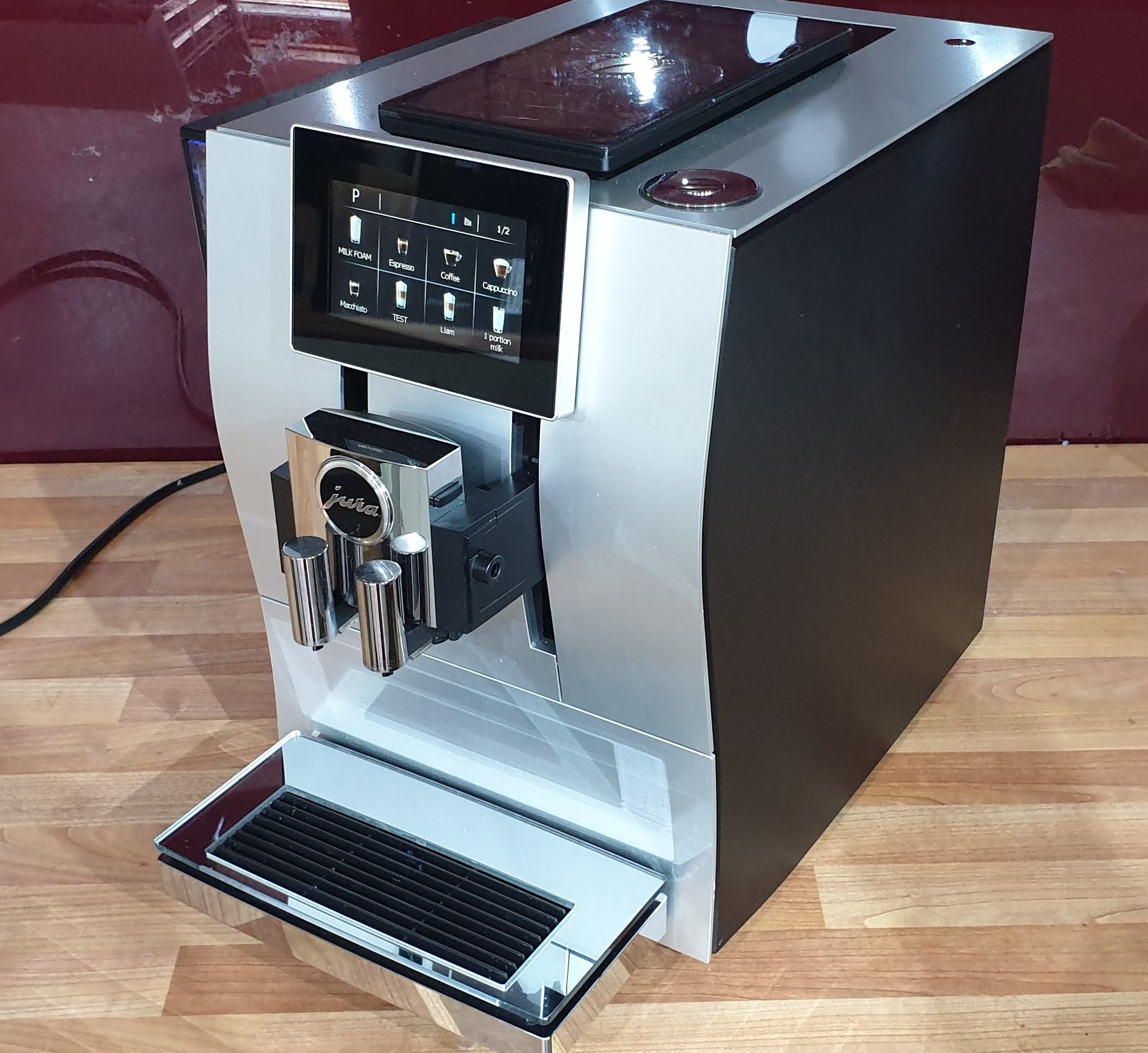 Jura z8 hotsell coffee machine